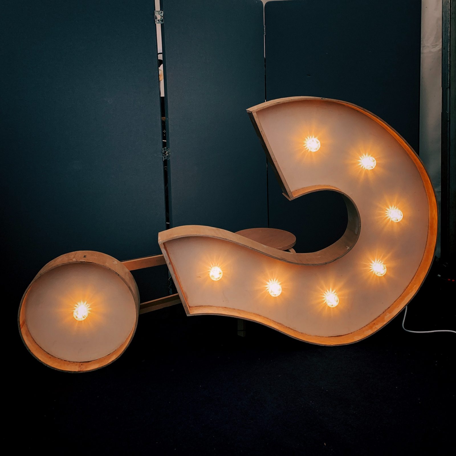 Question mark representing 6 Questions you should ask when speaking to a data supplier Insight Data
